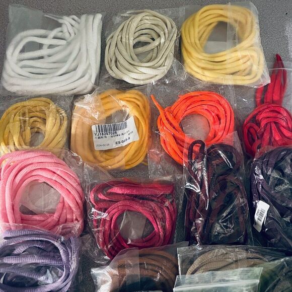 New OVAL Athletic Sports Sneaker Shoelaces MIX and MATCH 10 PAIRs 45-47" Average - Picture 3 of 5